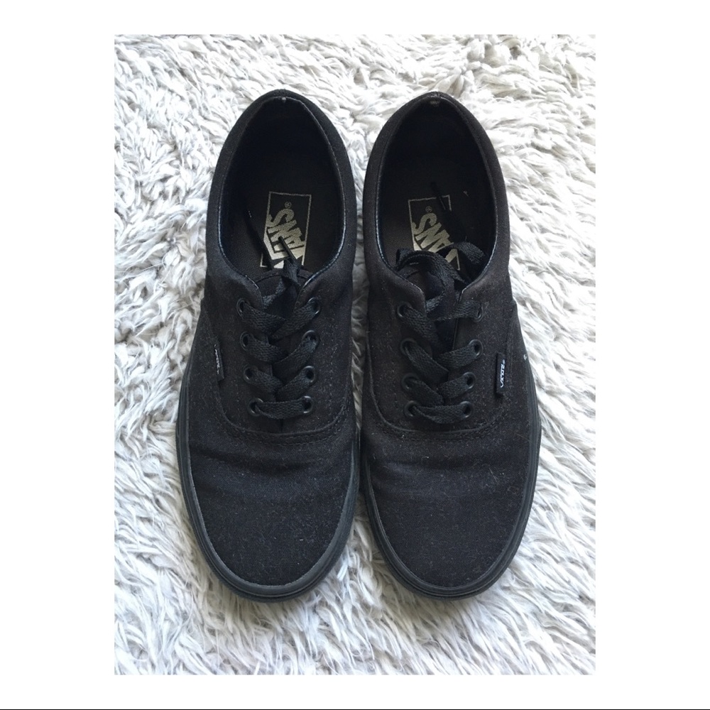 Black Vans Sneakers